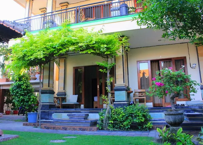 CR Tris Rooms Seminyak